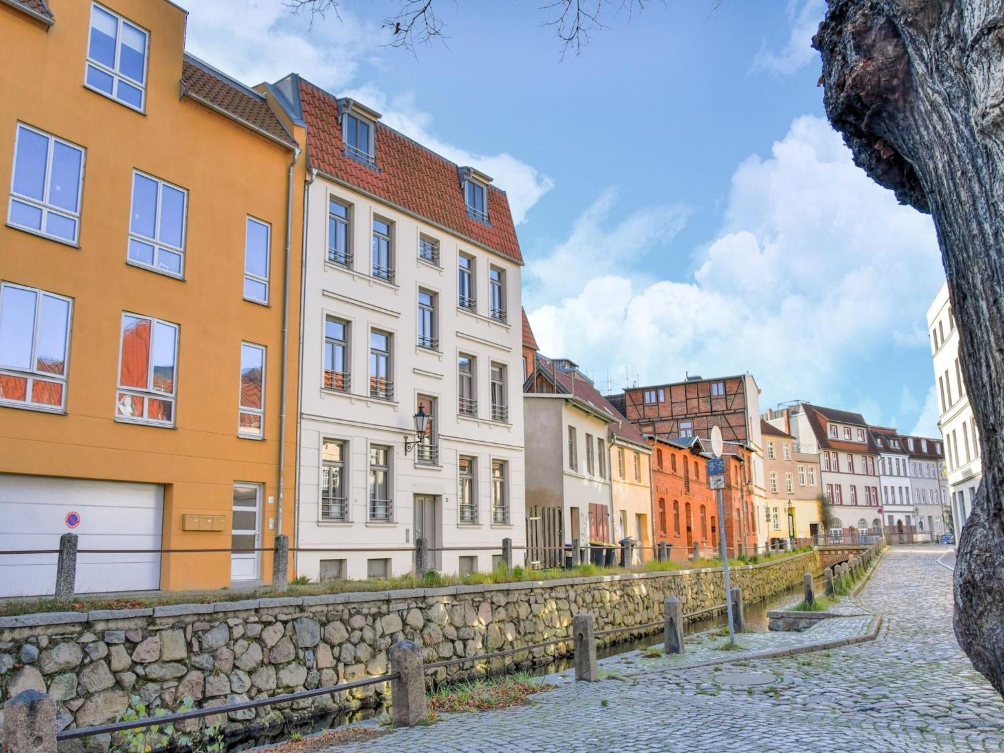 Modern Apartment In Wismar With Private Terrace Extérieur photo